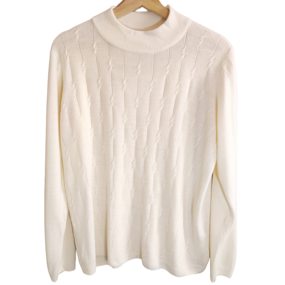 Vintage white knit sweater